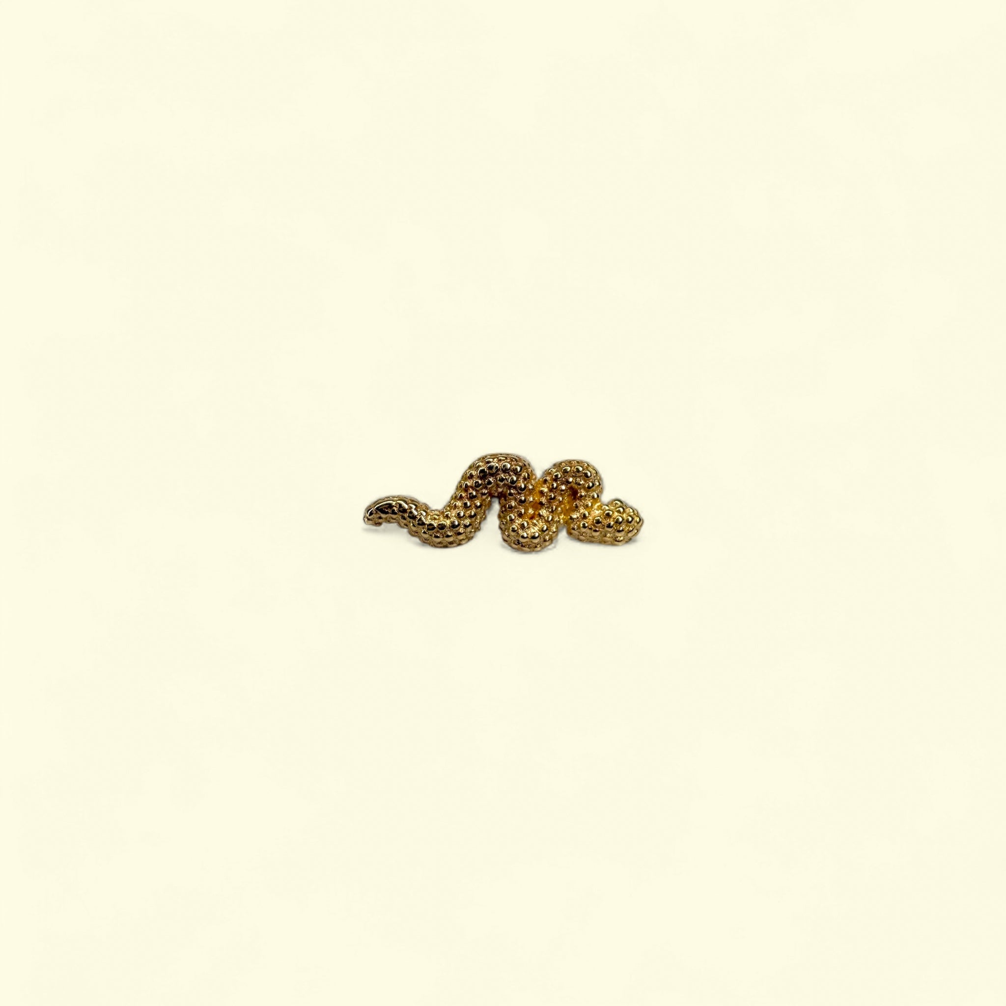 Serpente in oro giallo 14k con texture