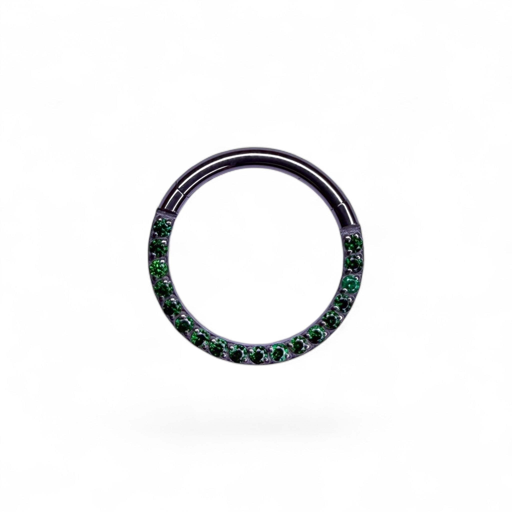 Clicker in titanio con zirconi pavé frontali – Aveline