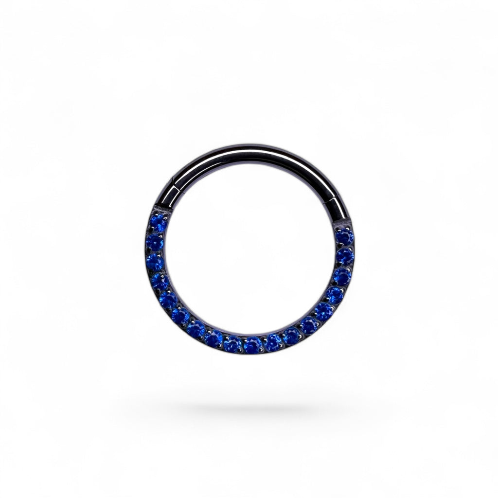 Clicker in titanio con zirconi pavé frontali – Aveline
