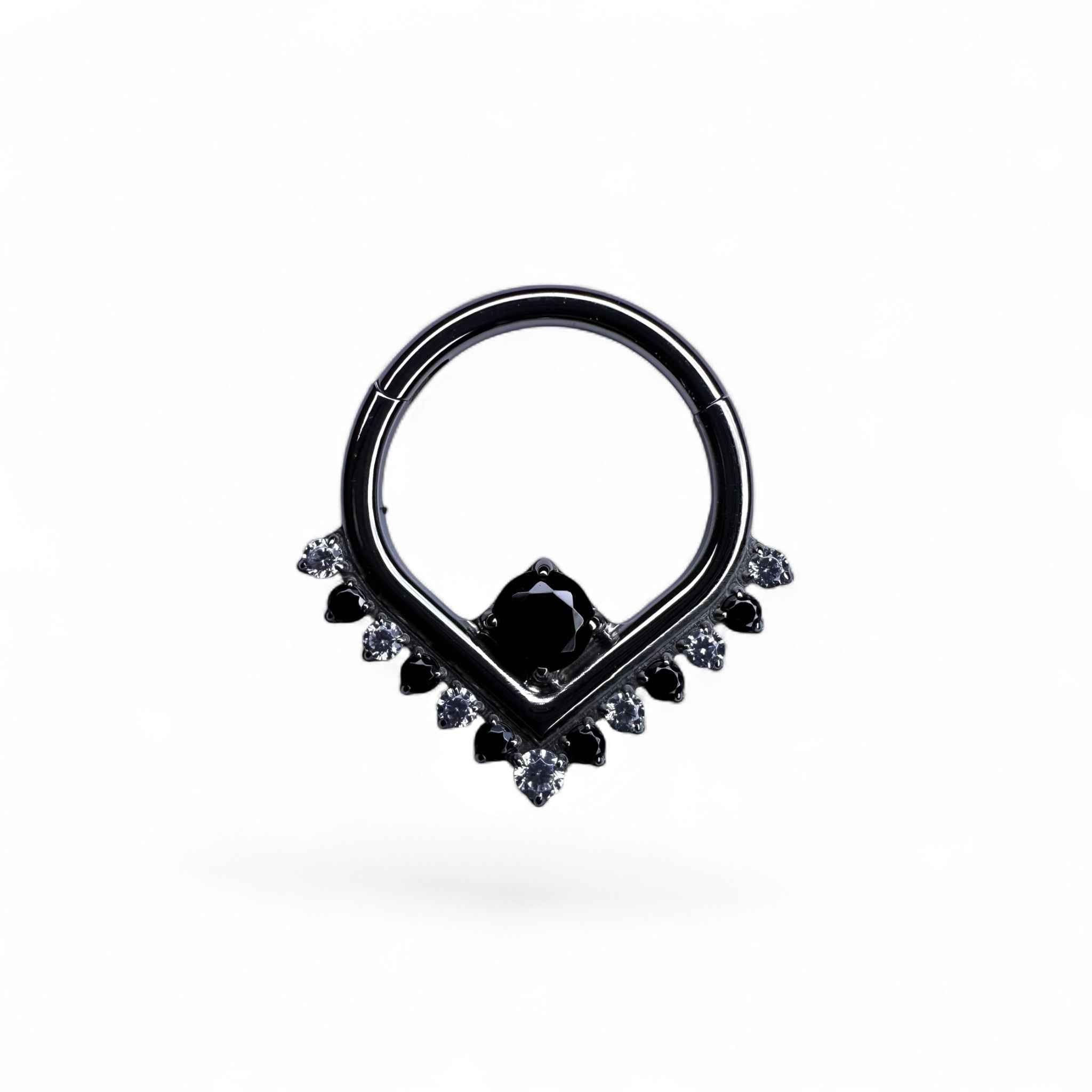 Clicker in titanio con zirconi pavé e pietra centrale – Lyrisse