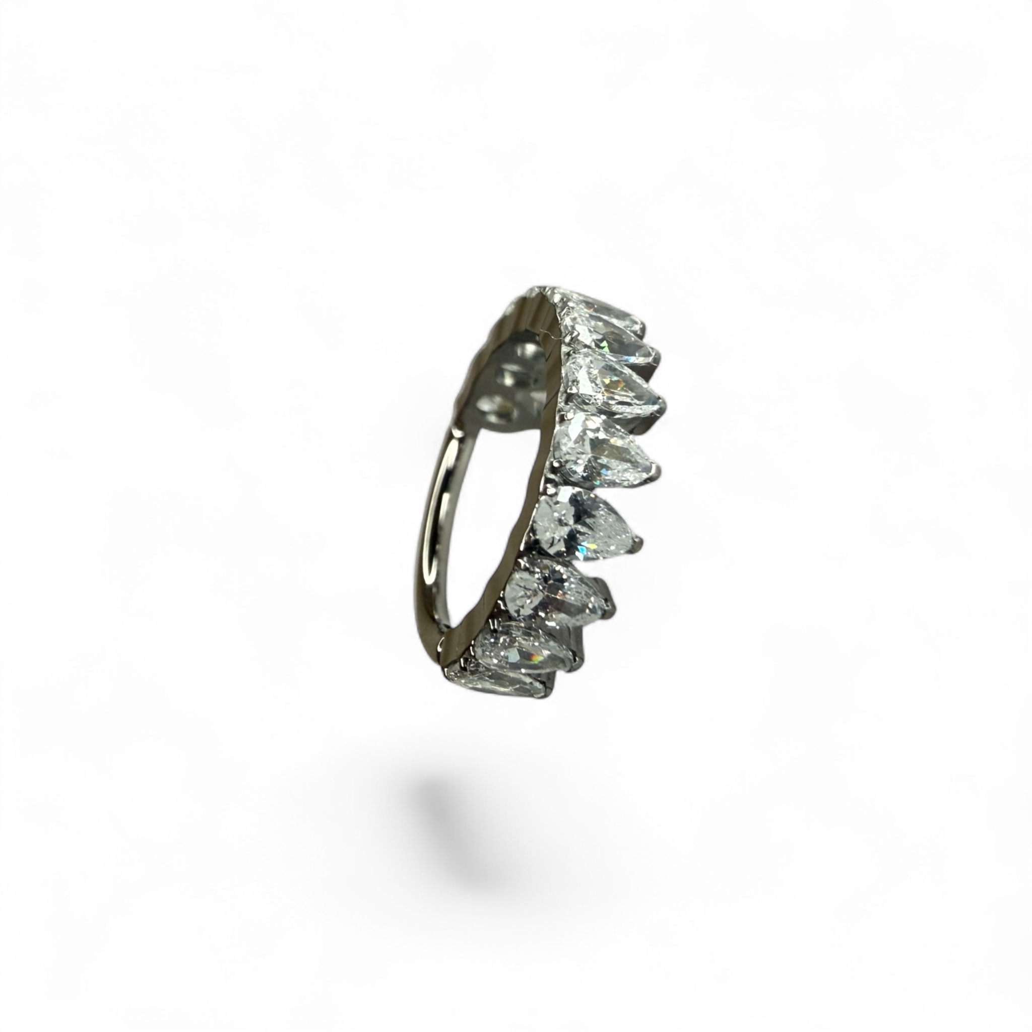 Clicker Titanio Crown Marquise Pavé
