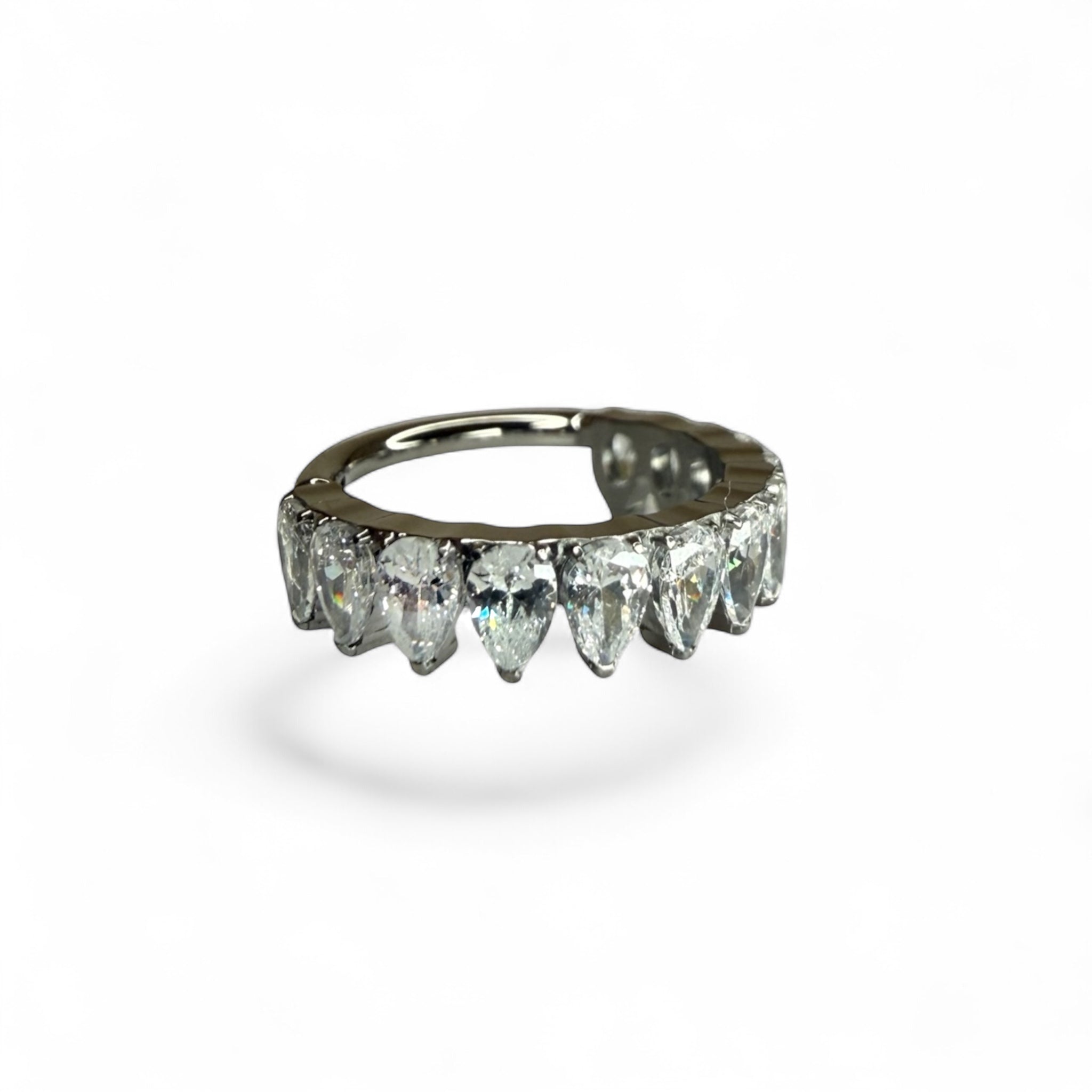 Clicker Titanio Crown Marquise Pavé
