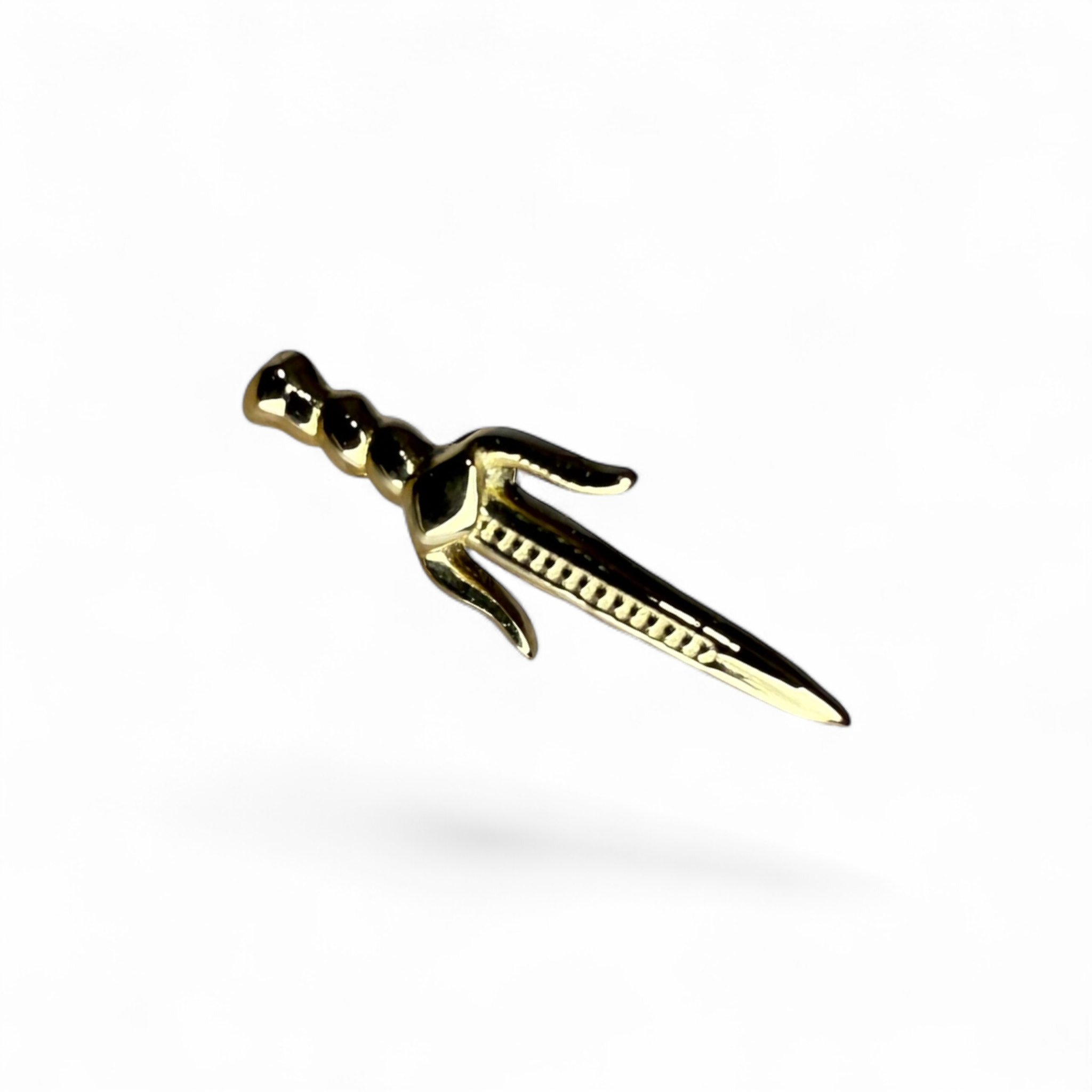 Terminale oro giallo 14k forma pug